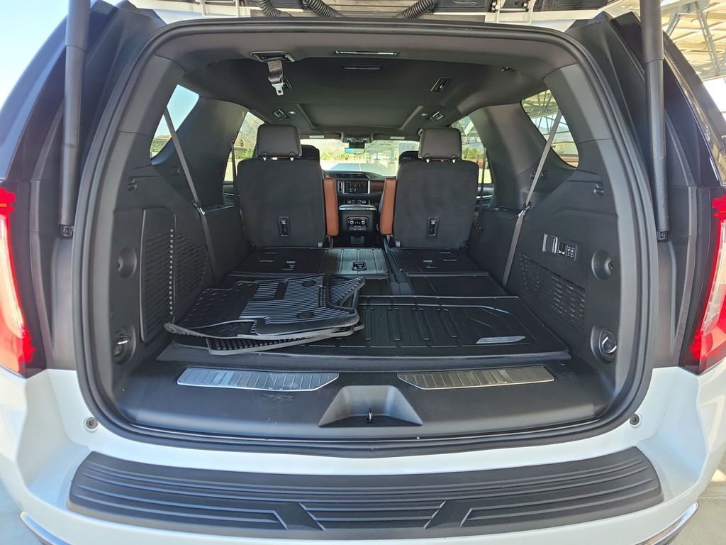 Used 2024 GMC Yukon Denali Ultimate image 27