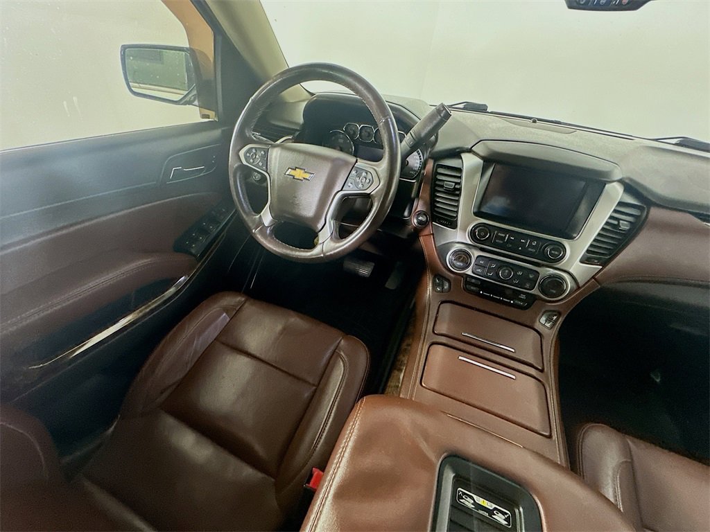 Used 2016 Chevrolet Suburban LTZ image 9