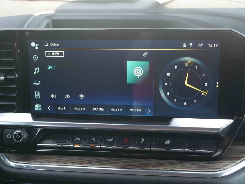 Used 2024 Chevrolet Silverado 1500 RST image 6