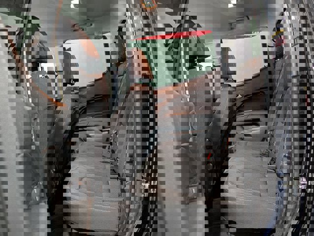 Used 2022 Chevrolet Colorado LT w/ LT Convenience Package image 20