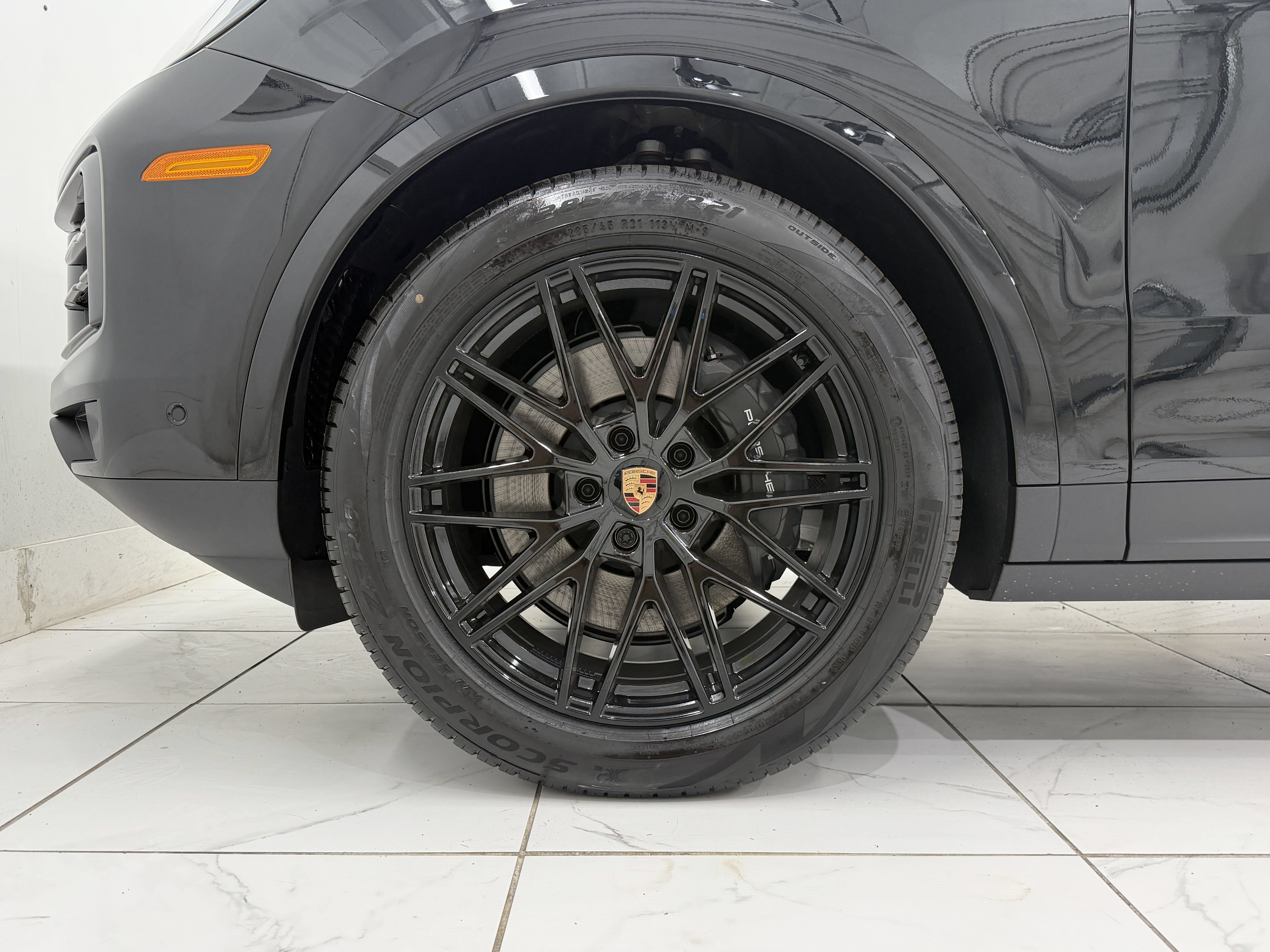 New 2026 Porsche Cayenne Coupe AWD/4WD image 16