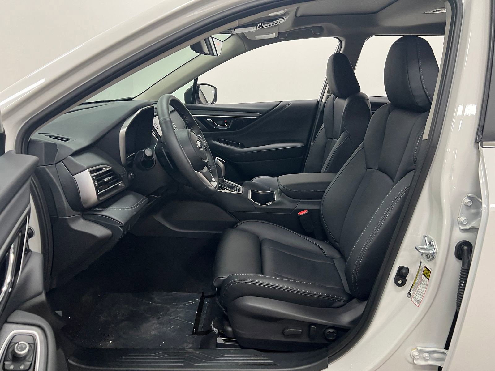 New 2025 Subaru Outback Limited XT w/ Popular Package #2 image 10
