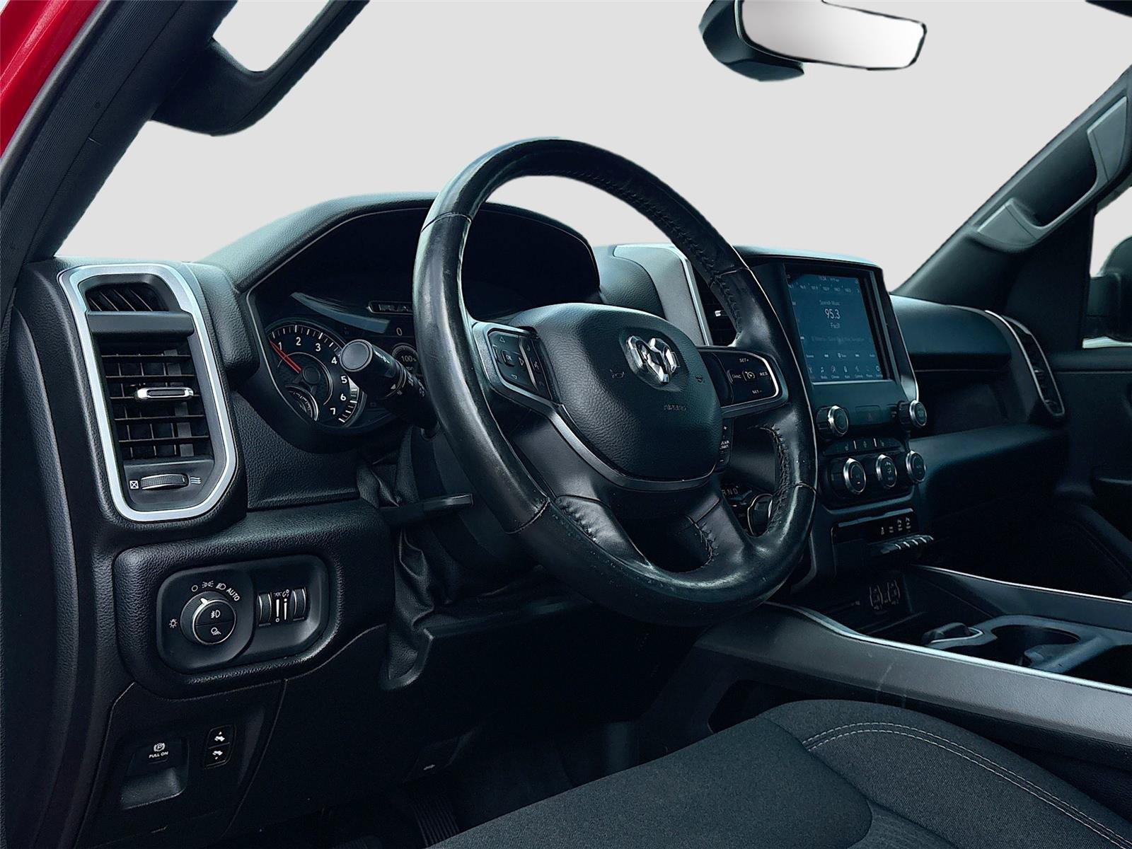 Used 2019 RAM 1500 Big Horn AWD/4WD image 9