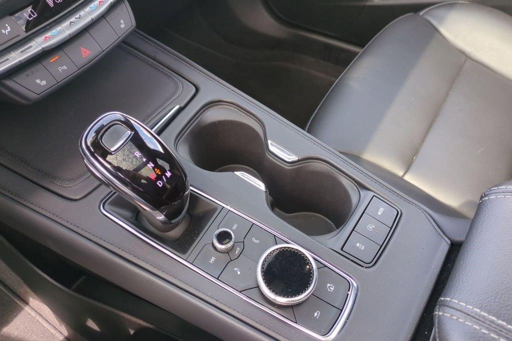 Certified 2023 Cadillac XT4 Luxury w/ Cold Weather Package image 12