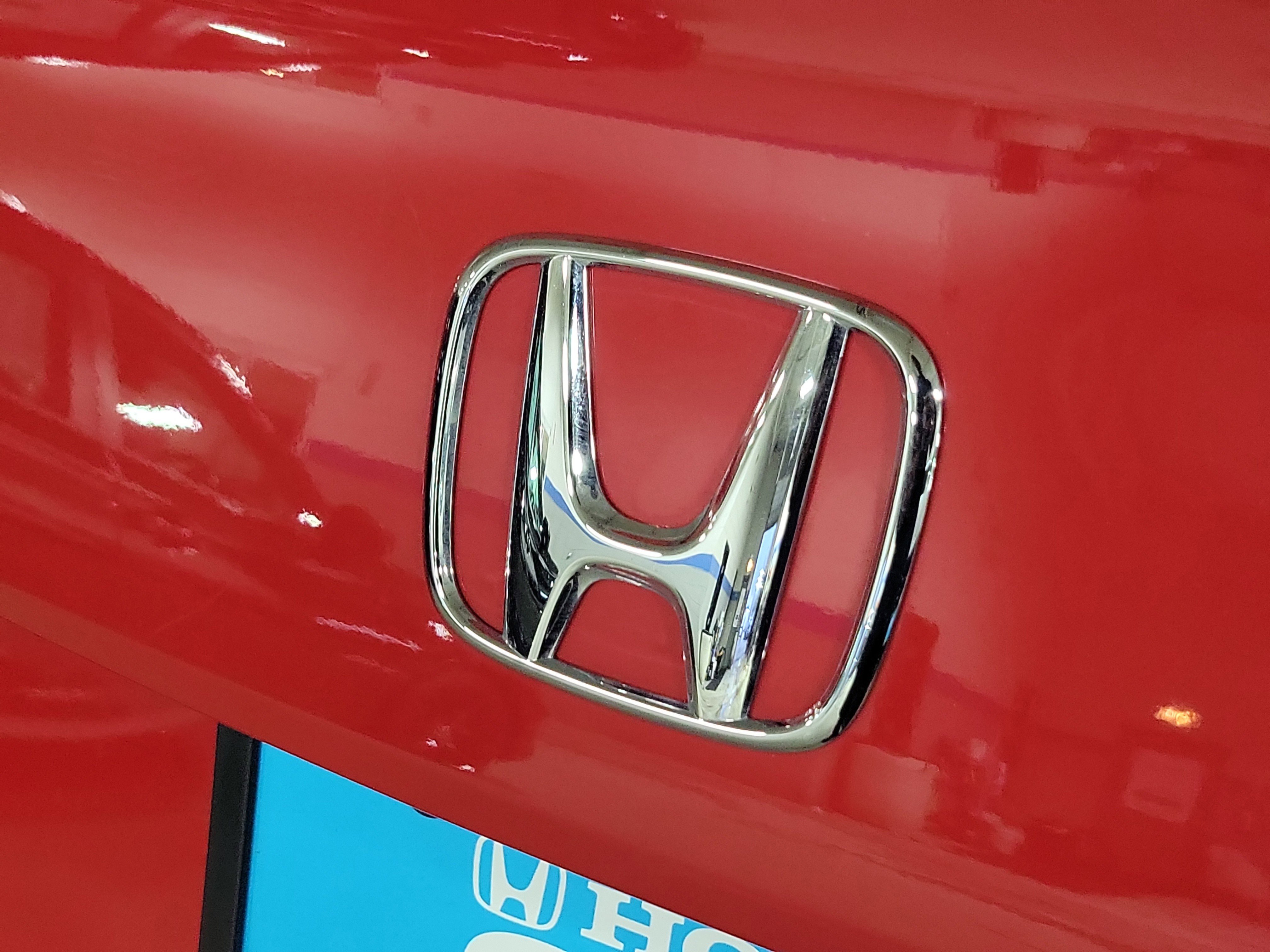 Used 2025 Honda Civic LX image 6