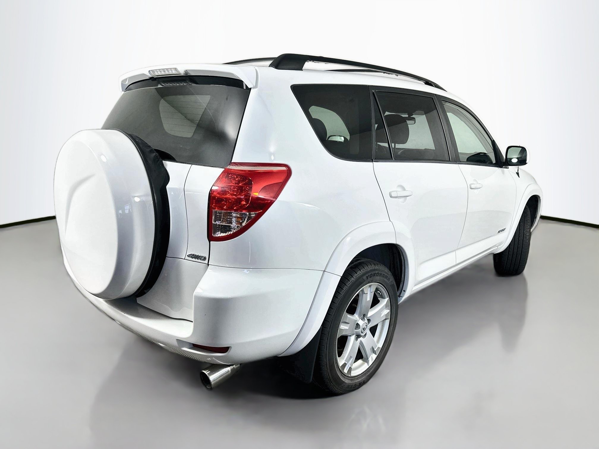 Used 2007 Toyota RAV4 Sport AWD/4WD image 7