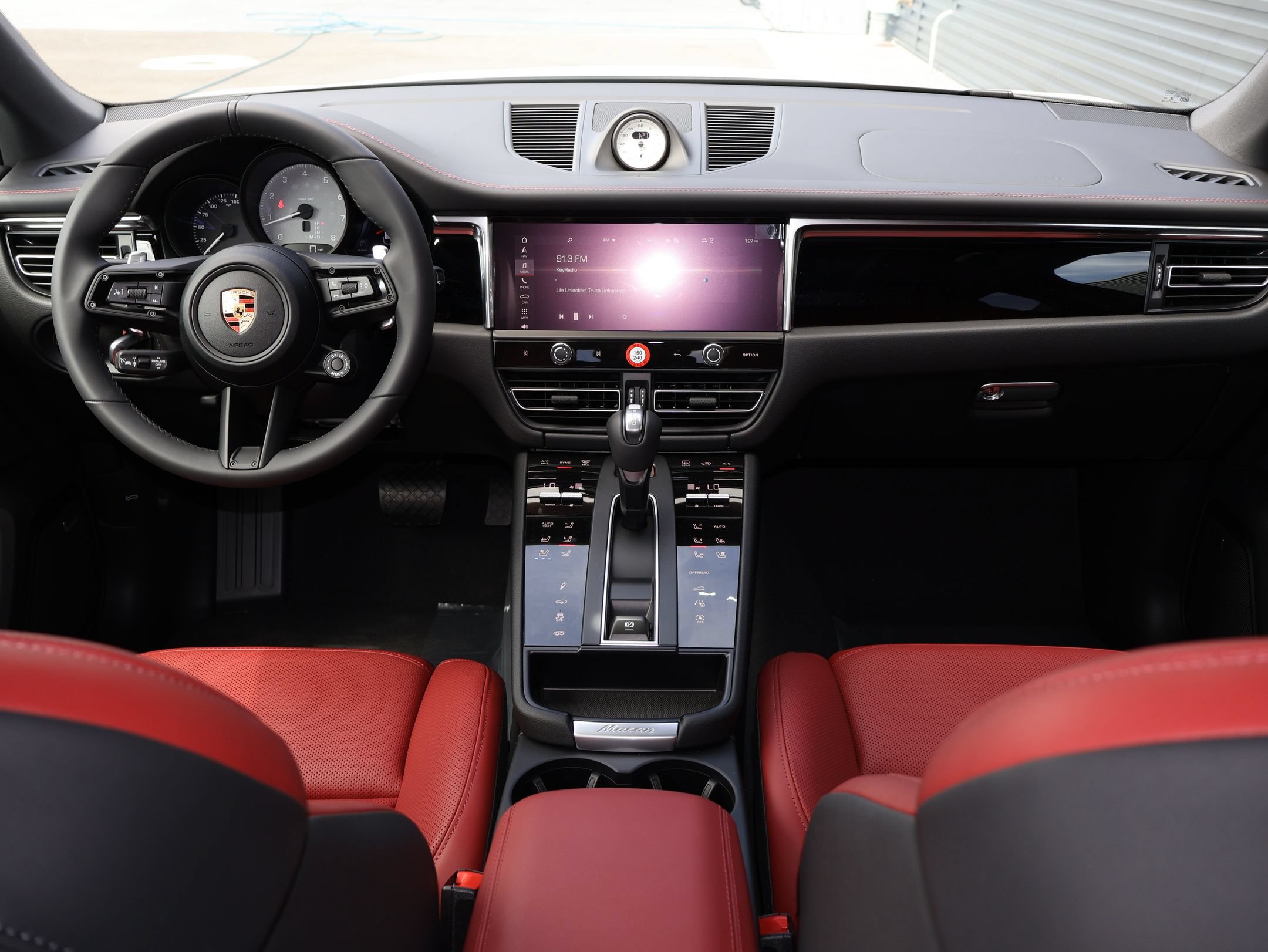 New 2026 Porsche Macan S AWD/4WD image 27