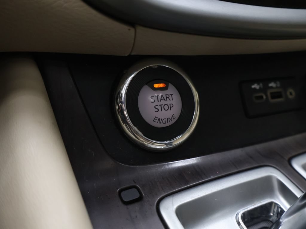 Used 2019 Nissan Murano Platinum w/ Cargo Package FWD image 28