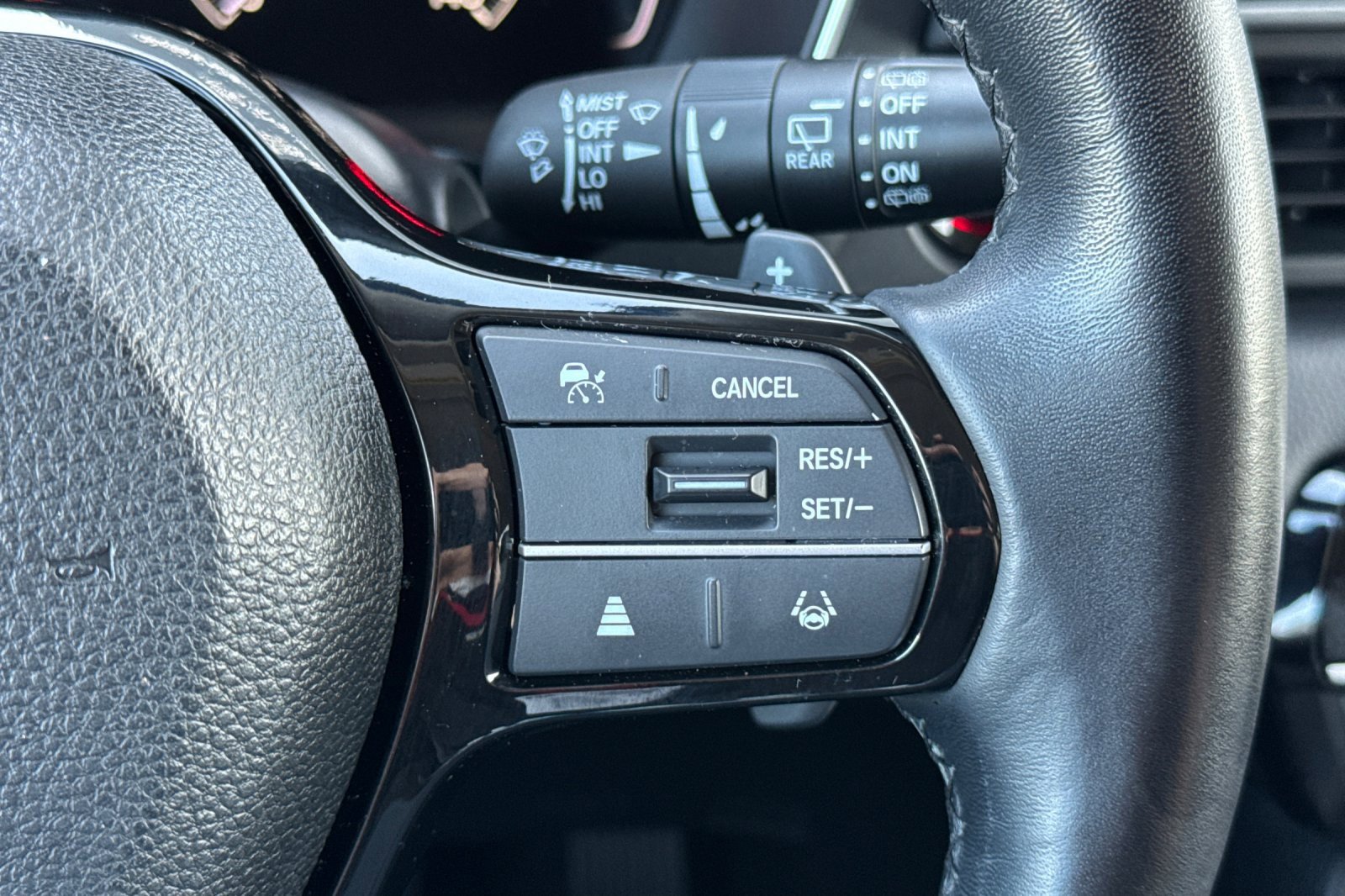 Used 2024 Honda Pilot EX-L image 39