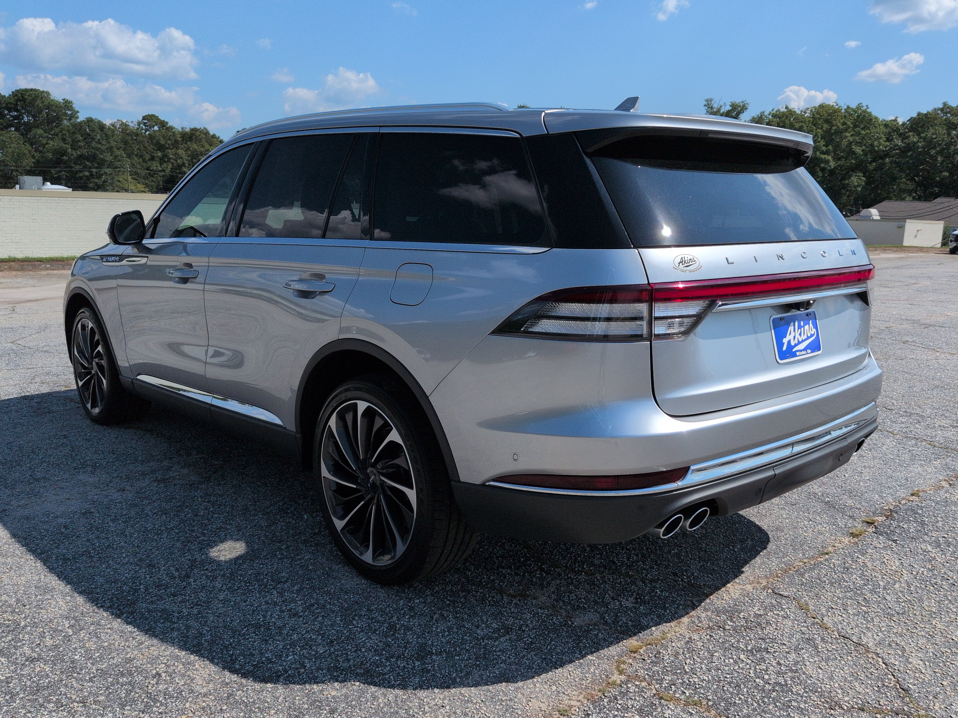 Used 2020 Lincoln Aviator Reserve w/ Equipment Group 202A AWD/4WD image 5
