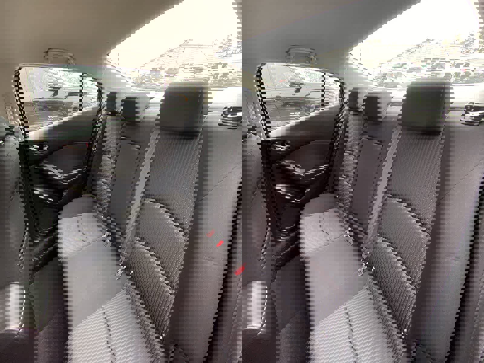 Used 2016 MAZDA MAZDA3 i Sport w/ Preferred Equipment Package image 28