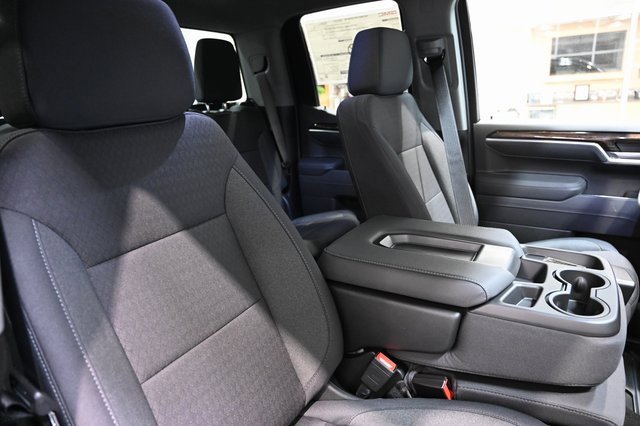 New 2026 GMC Sierra 1500 Elevation image 9