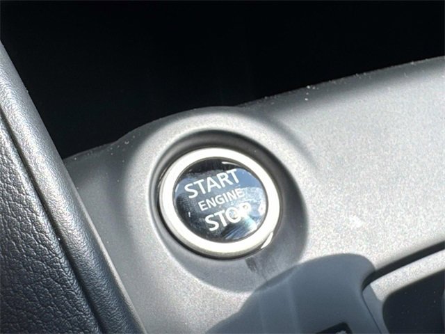 New 2025 Nissan Kicks Play S image 30