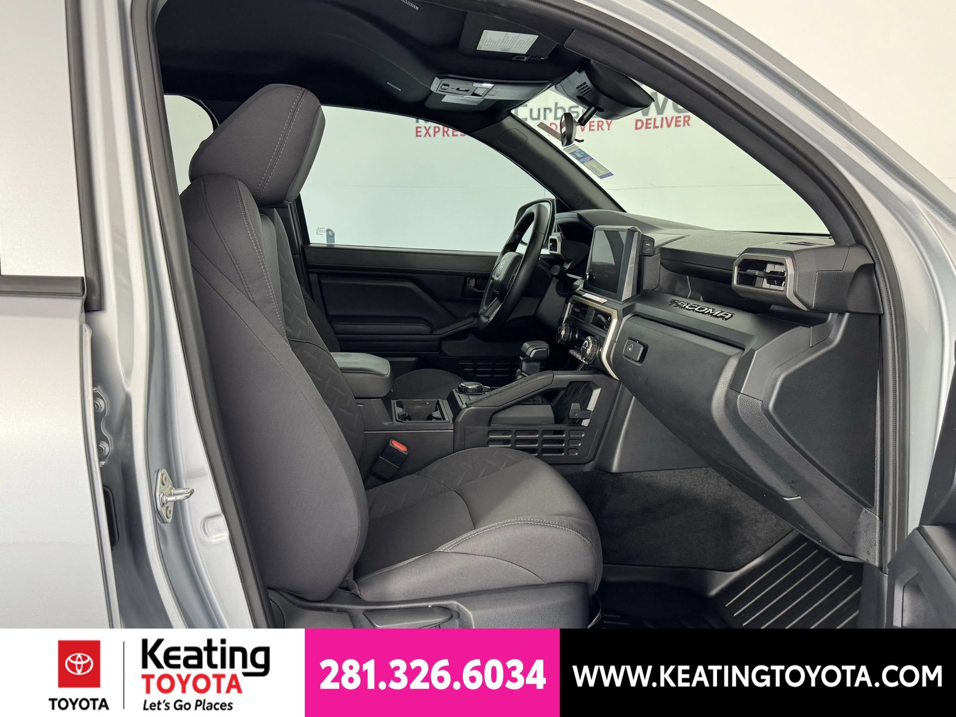 Certified 2025 Toyota Tacoma SR AWD/4WD image 22