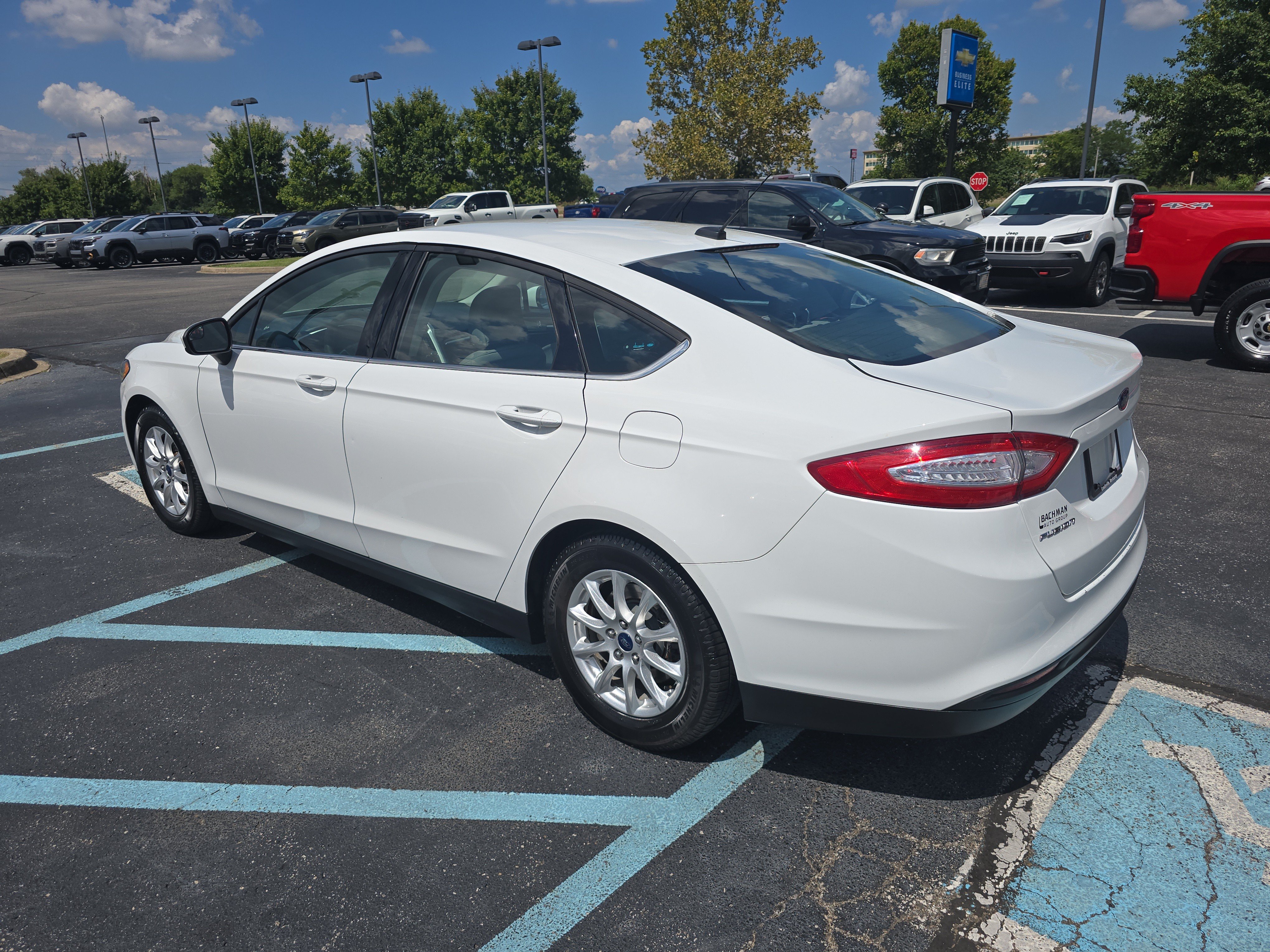 Used 2016 Ford Fusion S FWD image 7