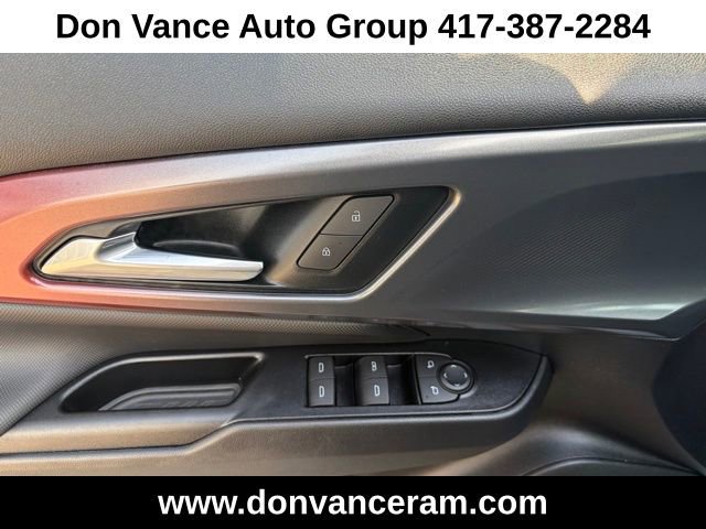 Used 2024 Chevrolet Equinox EV RS image 11