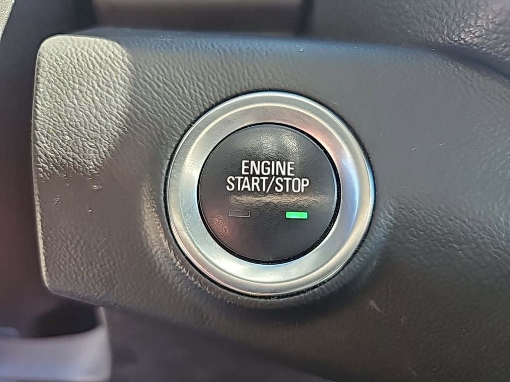 Used 2022 GMC Terrain SLE w/ Driver Convenience Package image 22