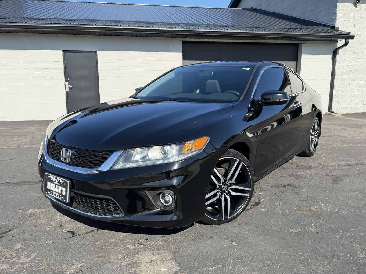 Used 2015 Honda Accord EX image 2