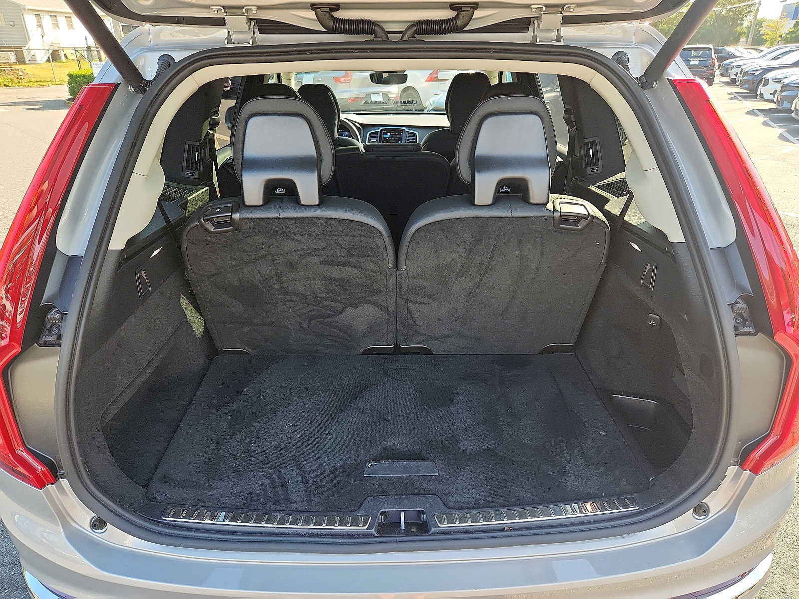 Certified 2024 Volvo XC90 B6 Plus AWD/4WD image 27