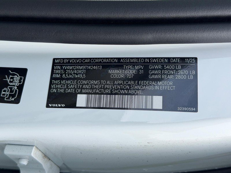 New 2026 Volvo XC60 B5 Ultra w/ Climate Package AWD/4WD image 18