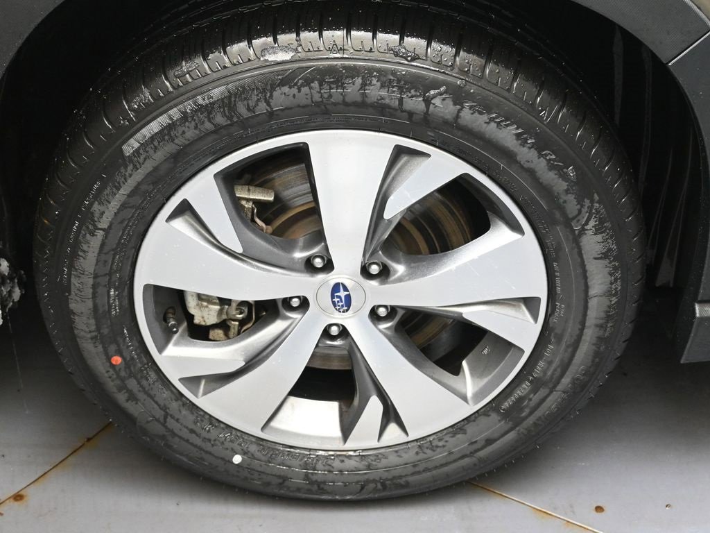 Certified 2024 Subaru Ascent Premium w/ Convenience Package image 10