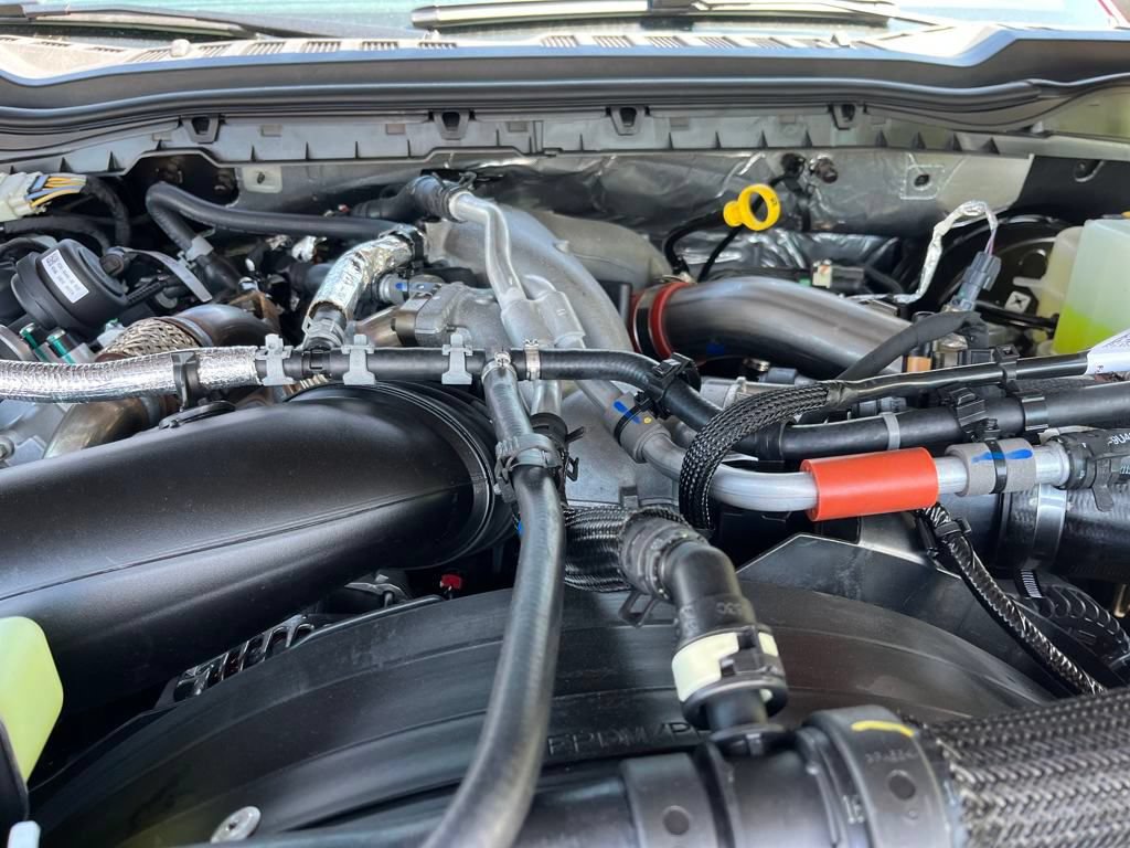 New 2025 Ford F350 Lariat w/ Lariat Ultimate Package AWD/4WD image 3