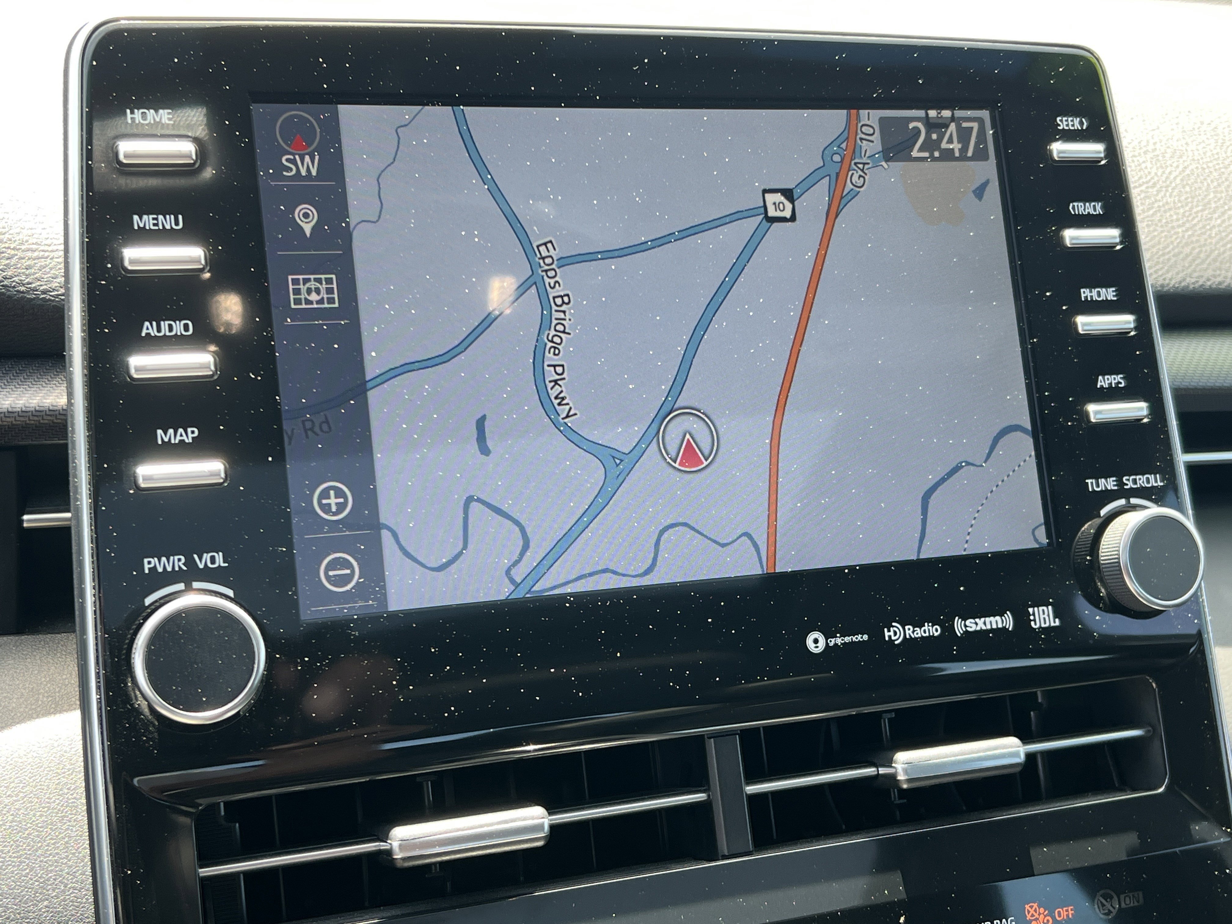 Used 2019 Toyota Avalon Touring FWD image 7