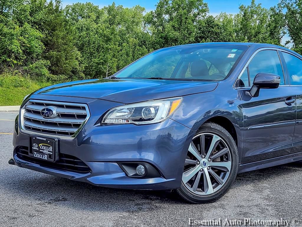 Used 2017 Subaru Legacy 3.6R Limited AWD/4WD image 2