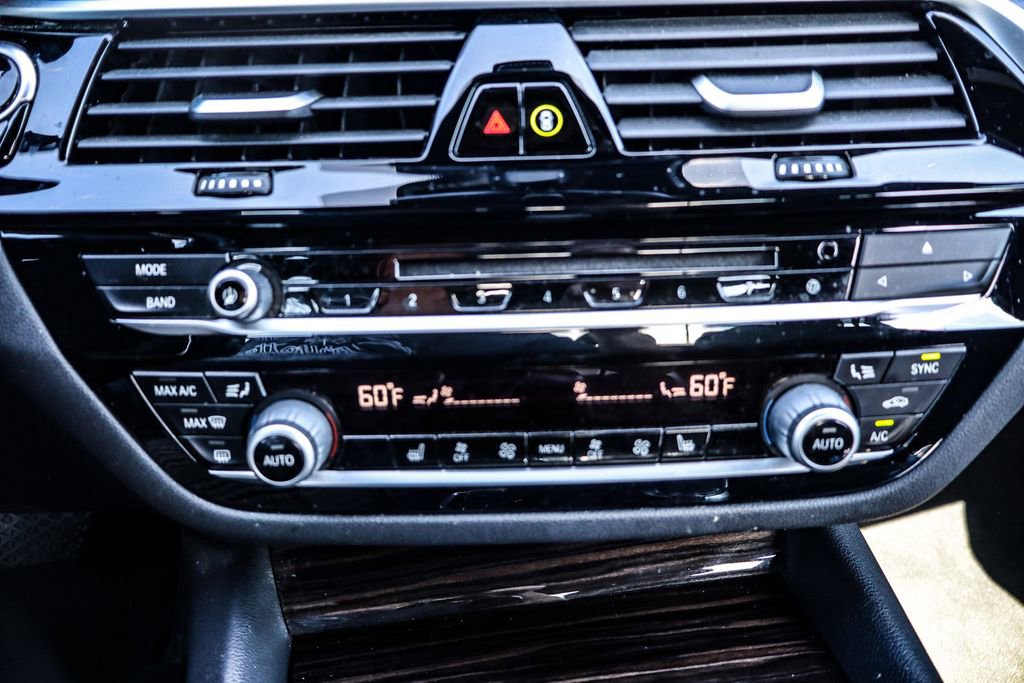 Used 2019 BMW 530i xDrive w/ Convenience Package image 31