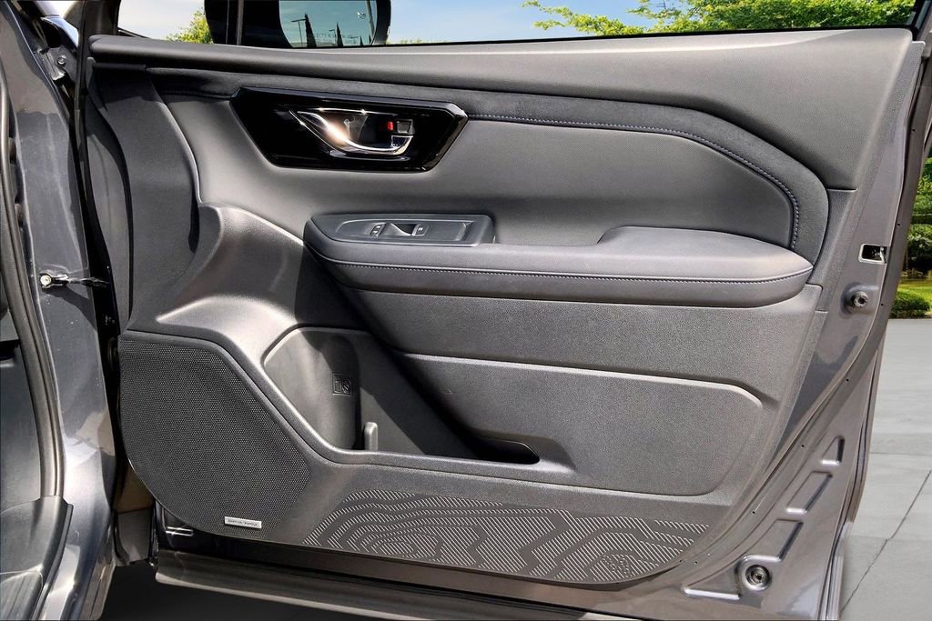 Certified 2025 Subaru Forester Limited image 26