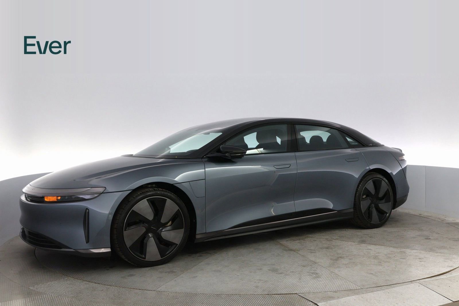 Used 2024 Lucid Air Touring image 15