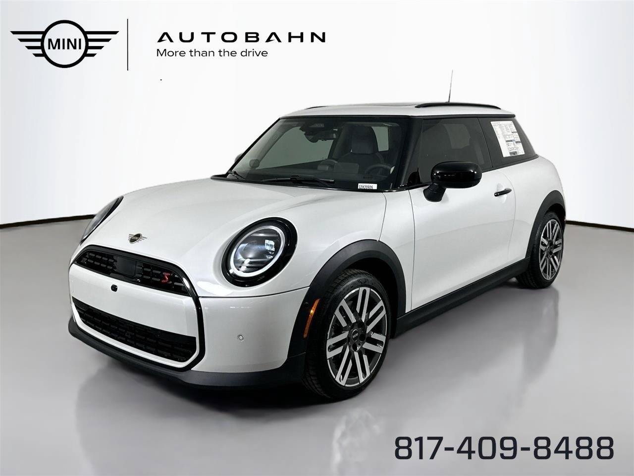 Used 2025 MINI Cooper S FWD image 1