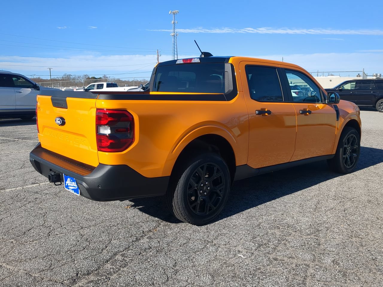 New 2026 Ford Maverick XLT w/ XLT Luxury Package AWD/4WD image 3