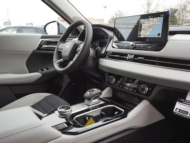 New 2026 Mitsubishi Outlander SE AWD/4WD image 42