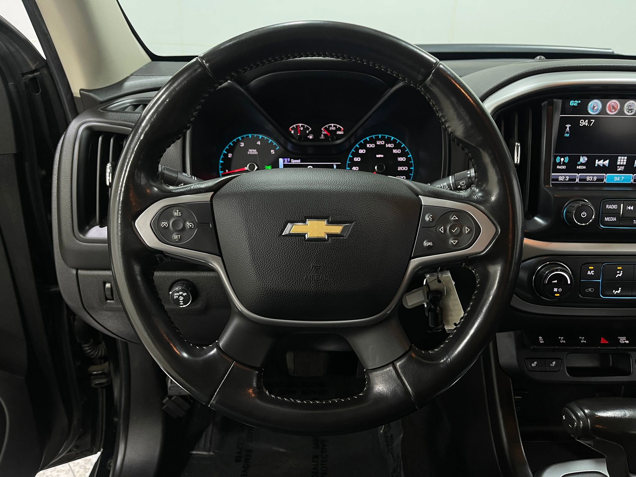 Used 2018 Chevrolet Colorado ZR2 image 19