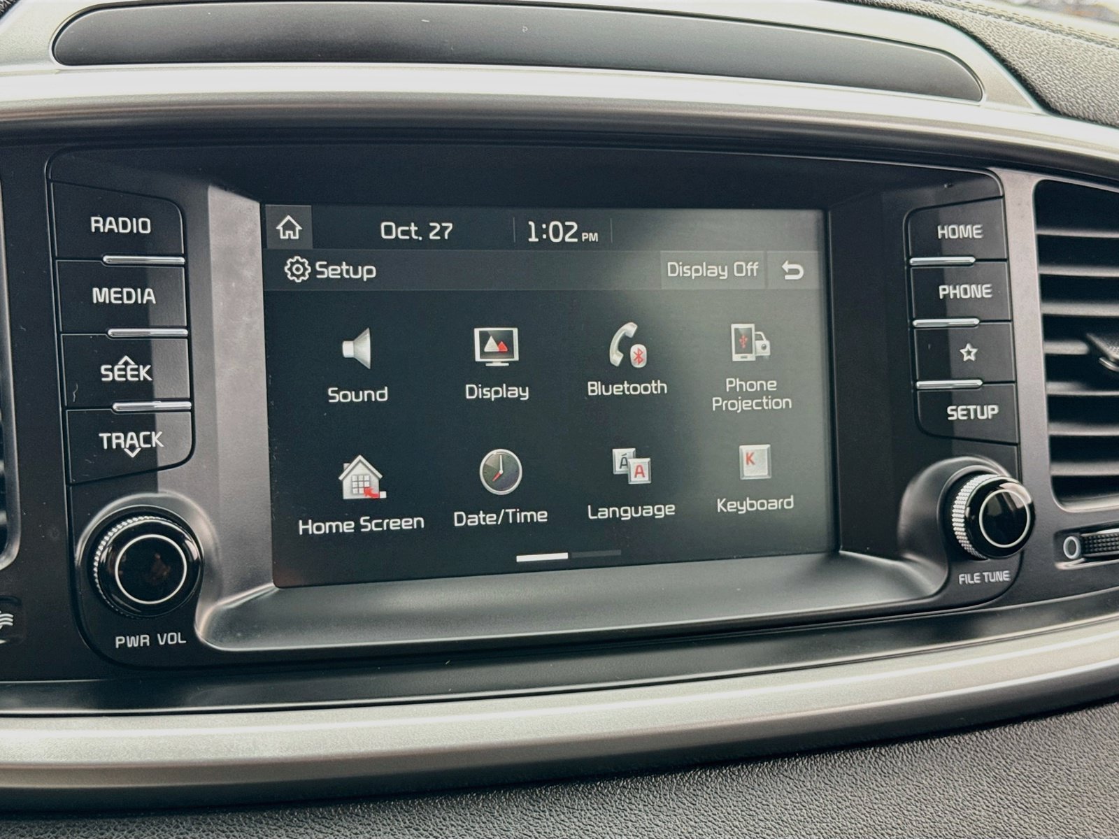 Used 2019 Kia Sorento L FWD image 16