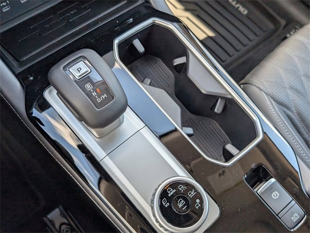 New 2025 Mitsubishi Outlander SEL image 22