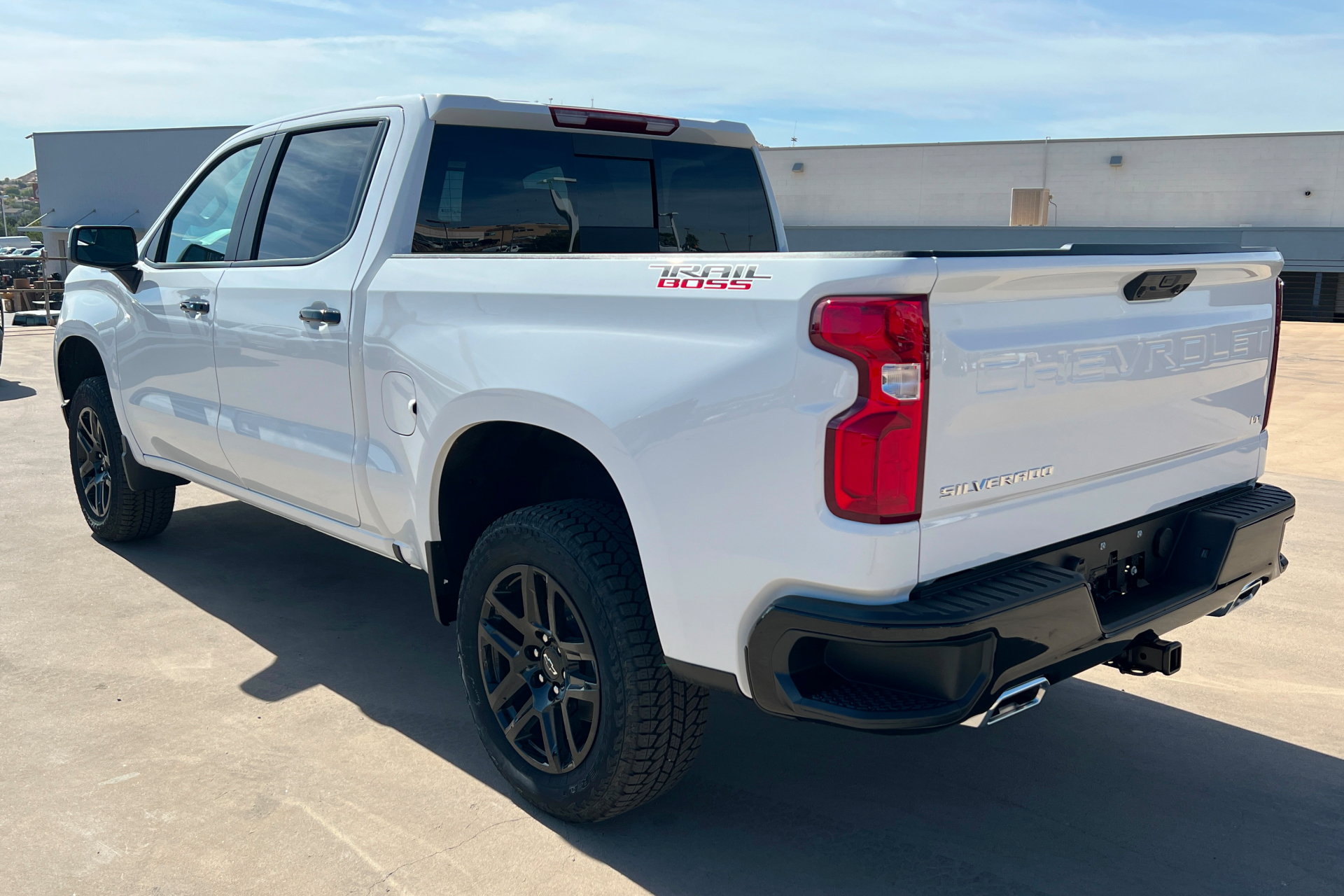 New 2026 Chevrolet Silverado 1500 LT Trail Boss w/ Convenience Package II AWD/4WD image 3
