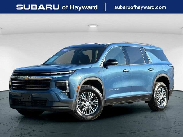 Used 2026 Chevrolet Traverse LT w/ Driver Confidence Package