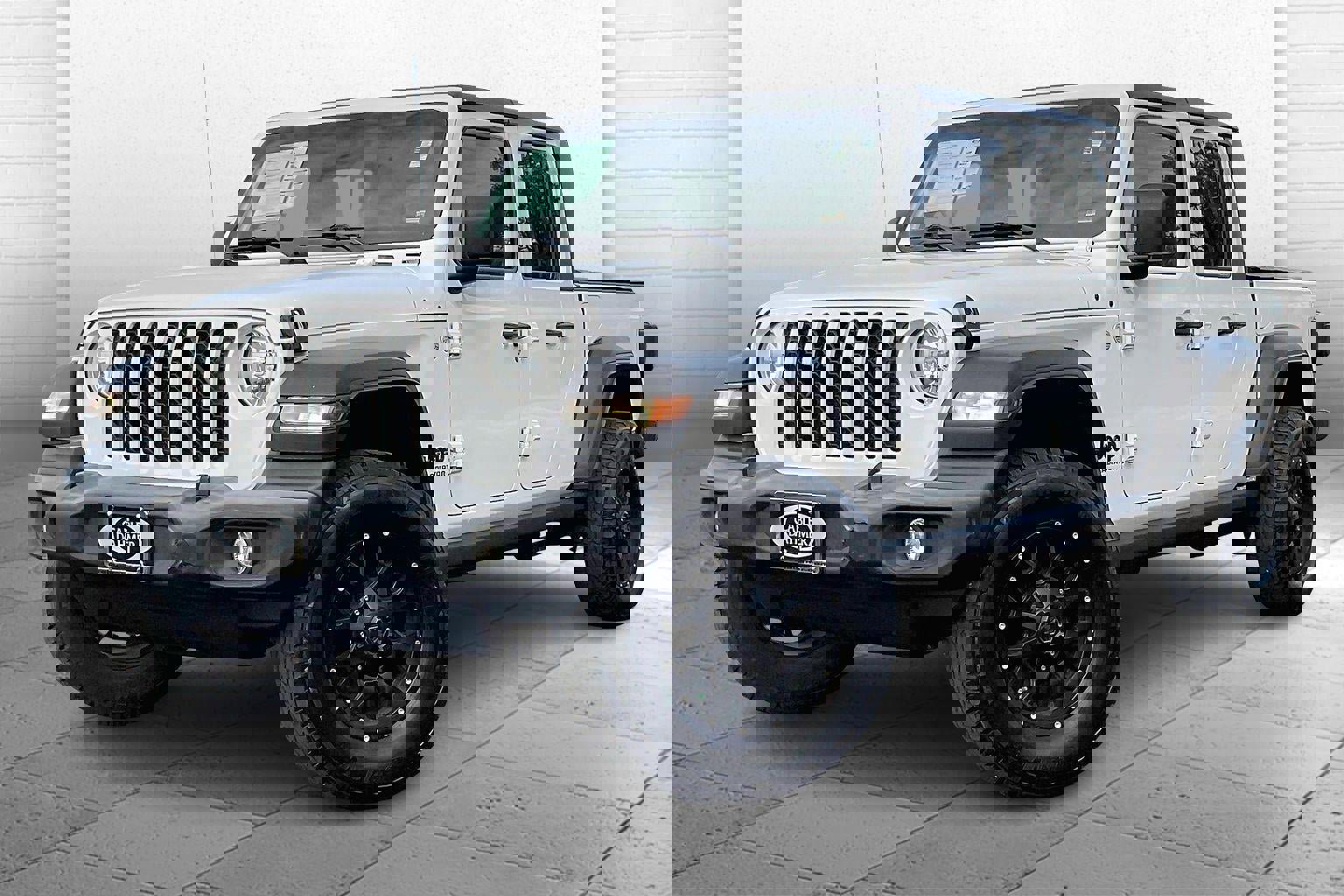 Used 2020 Jeep Gladiator Sport w/ Quick Order Package 24S image 13