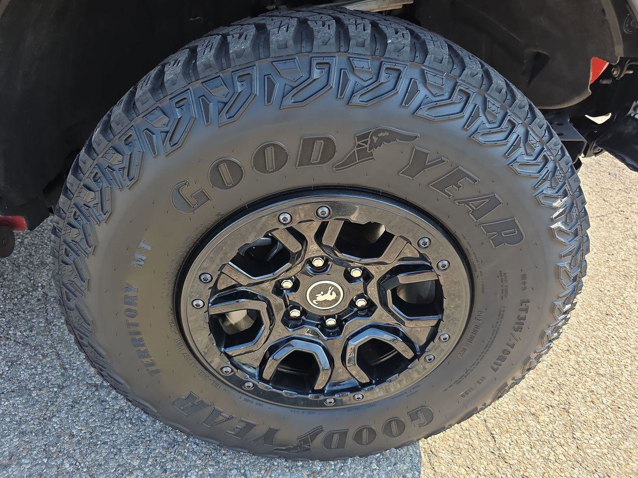 Used 2022 Ford Bronco Wildtrak image 16