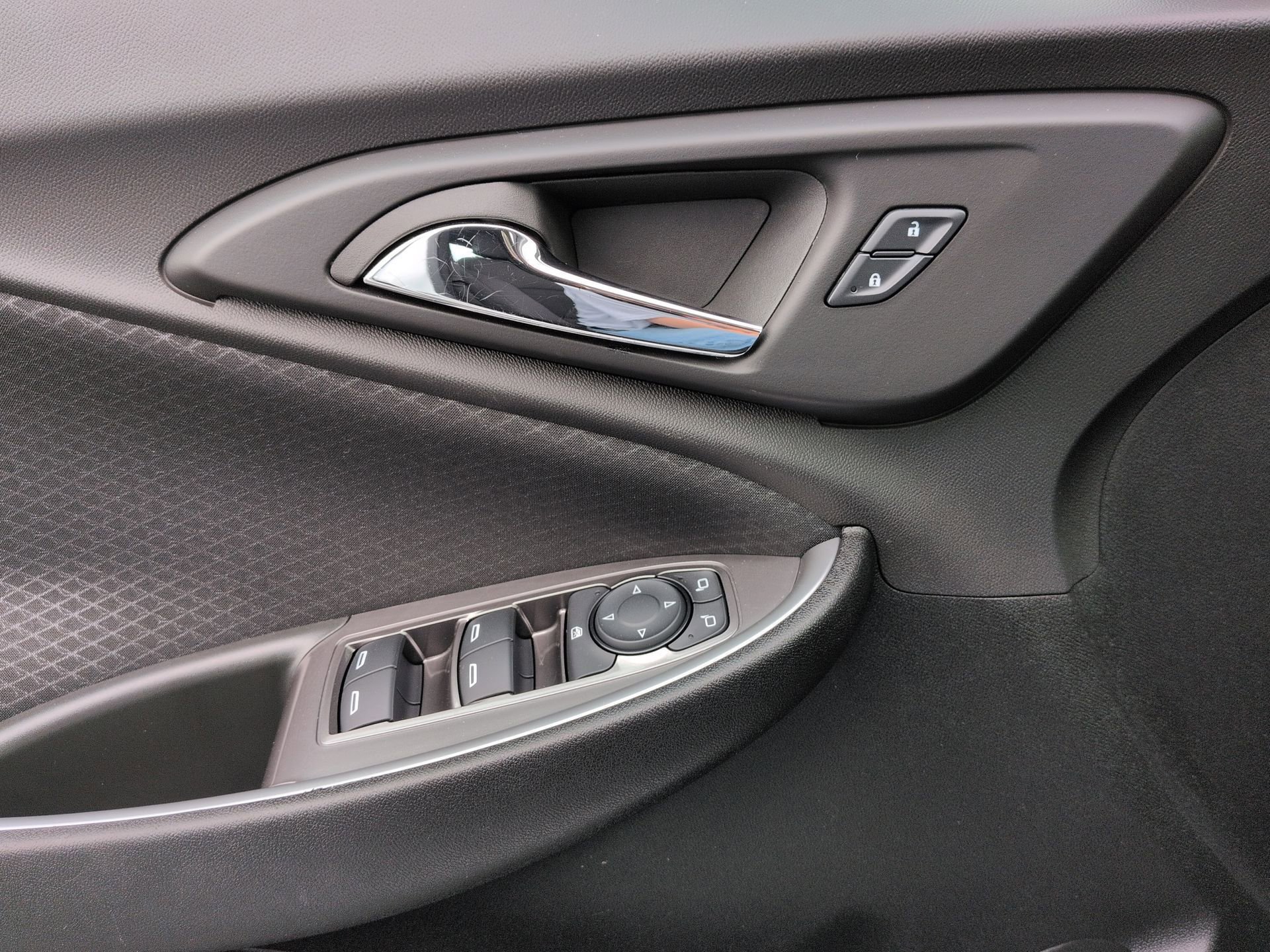 Certified 2025 Chevrolet Malibu RS image 22