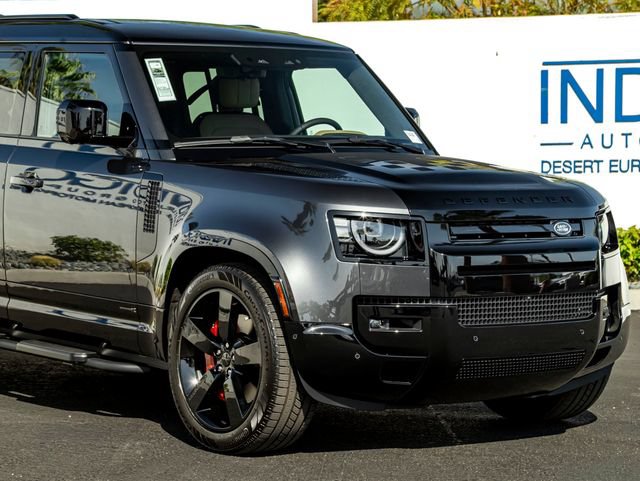 New 2026 Land Rover Defender 110 X AWD/4WD image 5