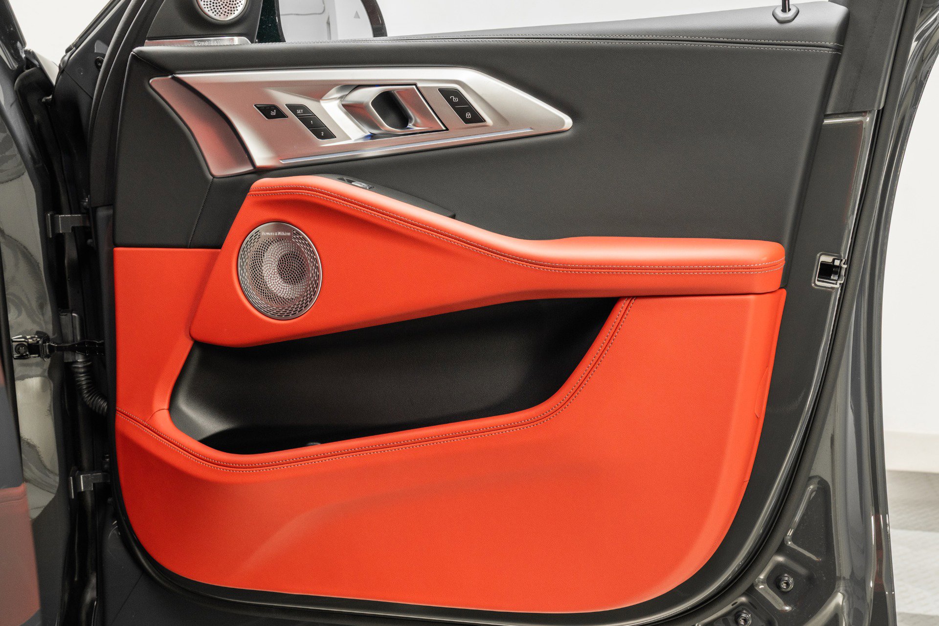 Used 2025 BMW XM Label Red image 45