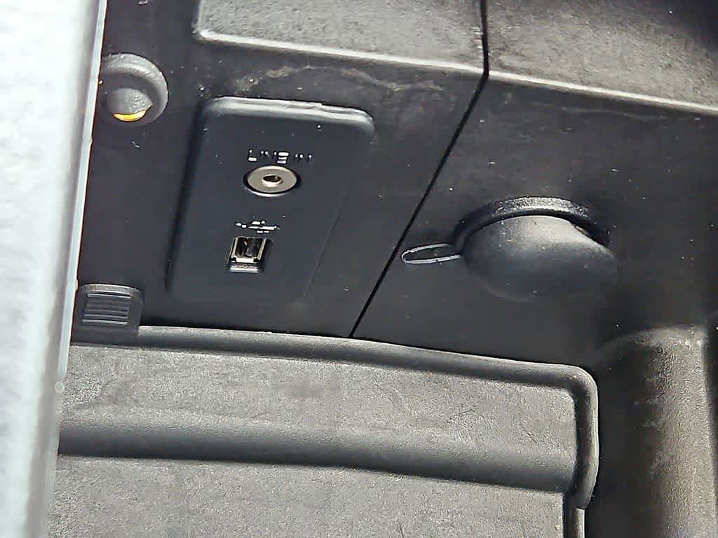Used 2012 Ford Fusion SEL FWD image 25