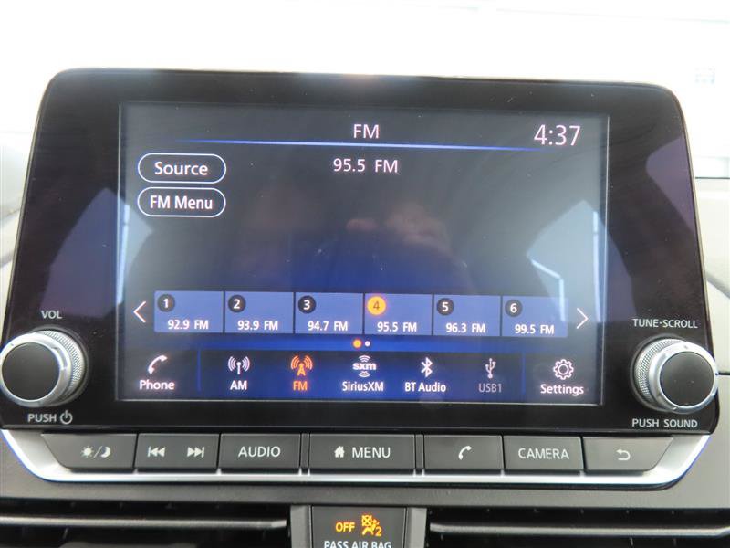 Used 2024 Nissan Altima 2.5 SV FWD image 20