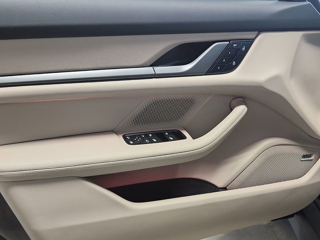 New 2026 Porsche Taycan AWD/4WD image 13