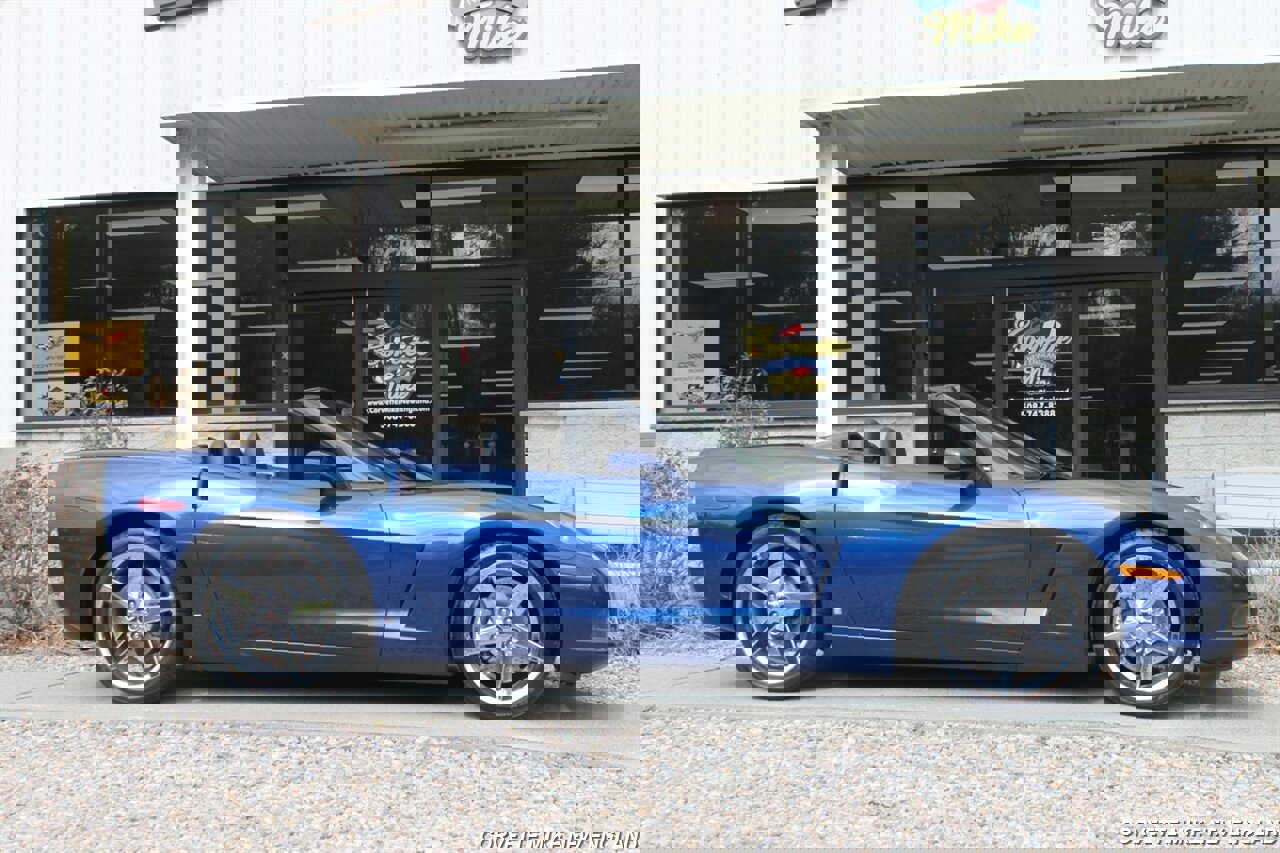 Used 2007 Chevrolet Corvette Convertible w/ Preferred Equipment Group image 16