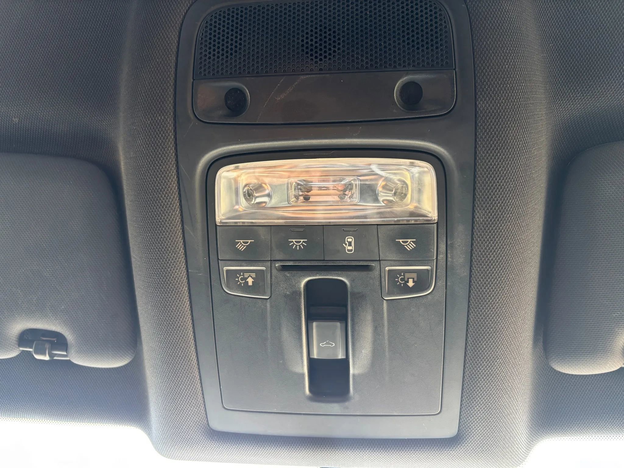 Used 2018 Audi Q3 2.0T Premium image 21