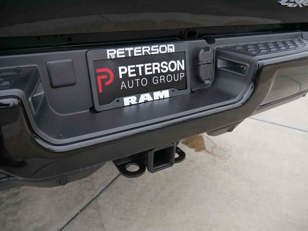 Used 2025 RAM 3500 Big Horn image 11